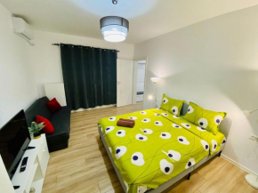 Plaza Residence Studio 2
